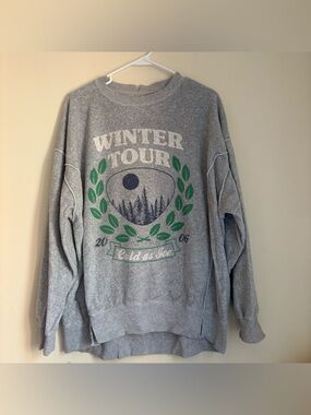Aerie Oversized Small Graphic Pull Over
